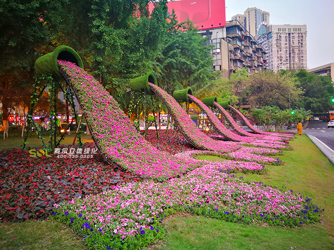 34花桶-2018年4月重慶渝中區(qū)較場口綠島 (3).jpg
