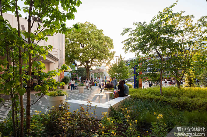 07日本琦玉市新城工廠舊址改造商業(yè)廣場(chǎng) (14).jpg